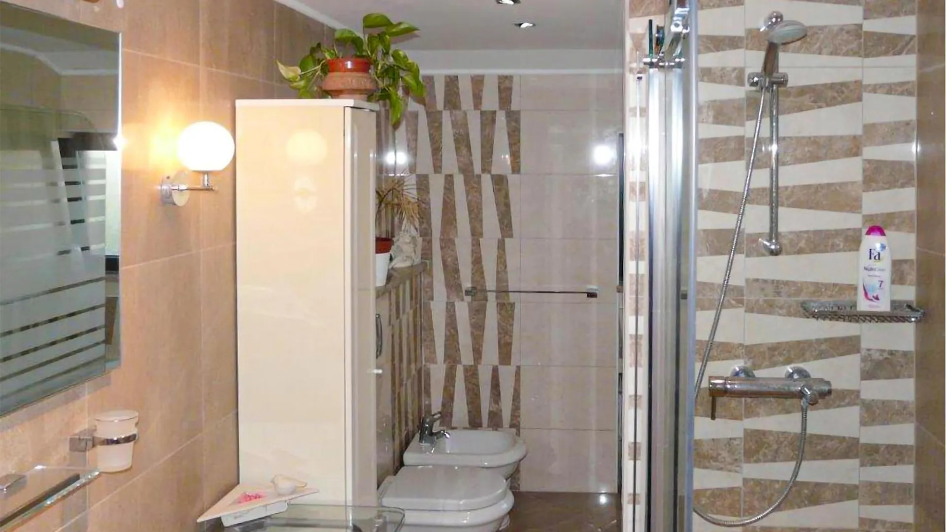Amazing Apartment In Privlaka With Lake View  Privlaka (Zadar)
